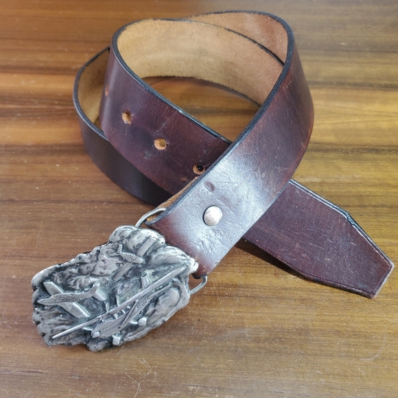 Bergamot 34-38" Belt Vintage Cessna Airplane Leather Strap Brass Buckle 1977 USA - Picture 1 of 9